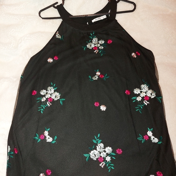 Sleeveless tunic - new with tags - Picture 1 of 5